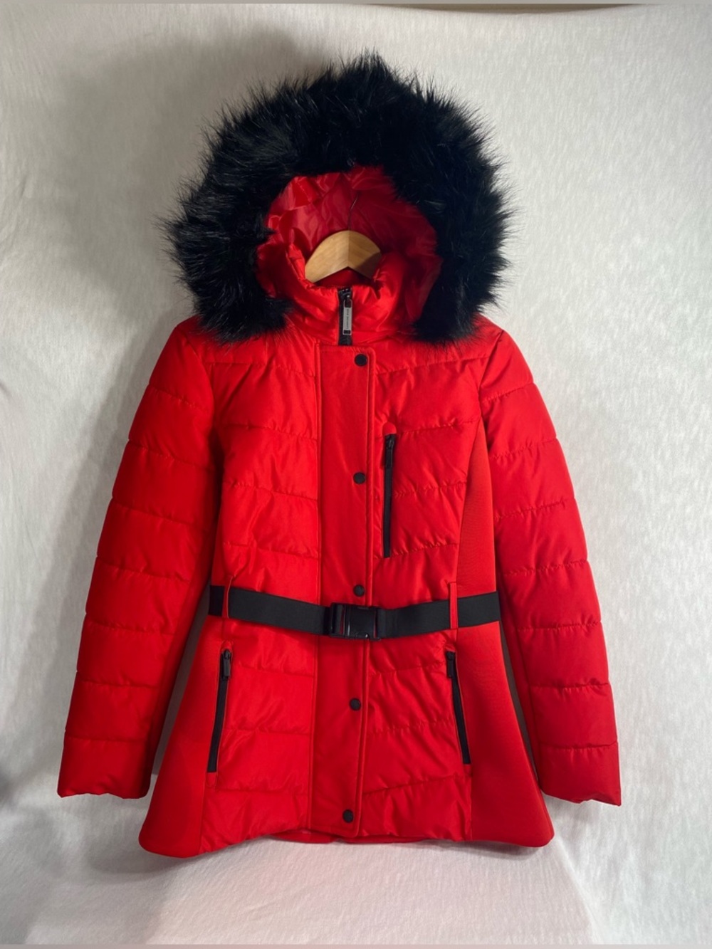 London Fog Puffer Jacket Womans Faux Fur Hood Winter Coat Red Belted Size M New
